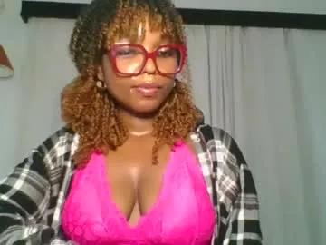 ella_laurel from Chaturbate