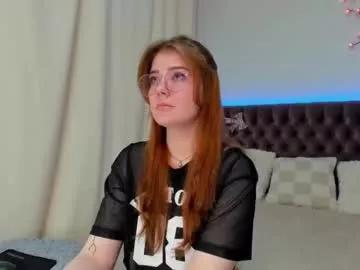 ella_mayers from Chaturbate