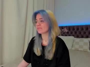 ella_mayers from Chaturbate