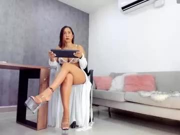 ella_pride1 from Chaturbate