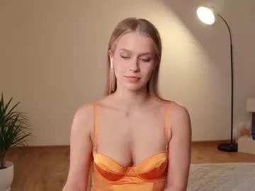 ella_twinkle from Chaturbate
