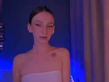 ellaamber from Chaturbate
