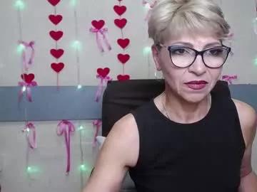 ellabonito from Chaturbate