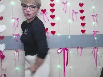 ellabonito from Chaturbate