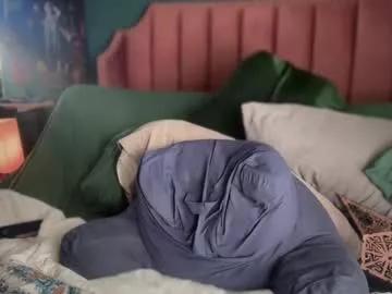 elle_love55 from Chaturbate