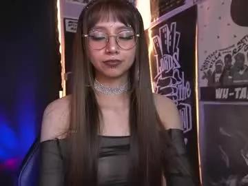 elle_uwu from Chaturbate