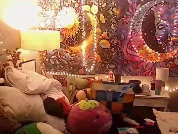elleekaypetite from Chaturbate