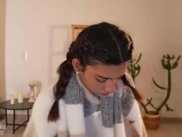 ellelure_ from Chaturbate