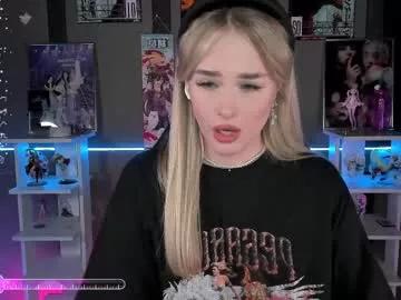 ellensoftt from Chaturbate