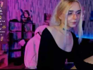 elli_26 from Chaturbate