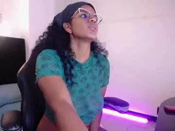 ellie_alves_ from Chaturbate
