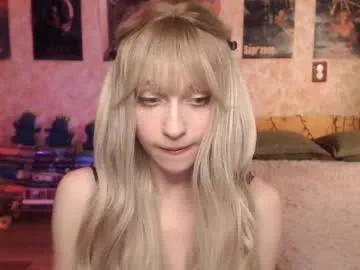 ellie_friendly from Chaturbate