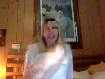 ellie_naughtyy from Chaturbate