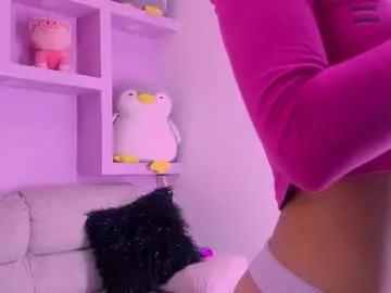 ellie_ponce from Chaturbate