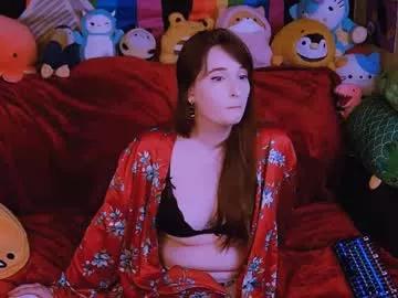 ellieobey from Chaturbate