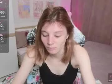 Ellinblare from Chaturbate