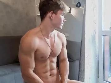 elliot_muscle04 from Chaturbate
