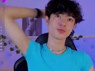 elliot_younng from Chaturbate