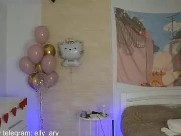 elly_ary from Chaturbate