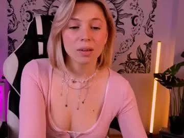 ellysunlover from Chaturbate