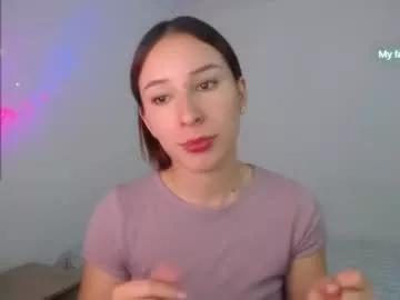 emaa_martins from Chaturbate