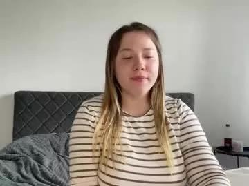 ember_bunny from Chaturbate