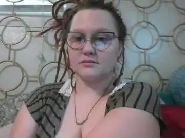 emberkingsleigh from Chaturbate