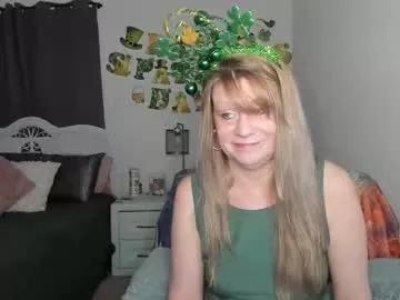 emberpheonixxx from Chaturbate