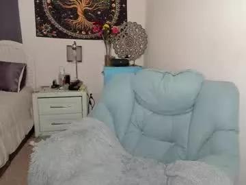 emberpheonixxx from Chaturbate