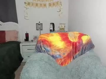 emberpheonixxx from Chaturbate