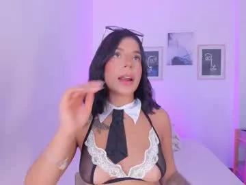 emelie_89 from Chaturbate