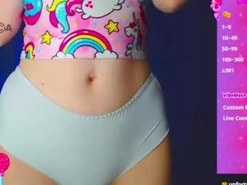 emelycrystal from Chaturbate