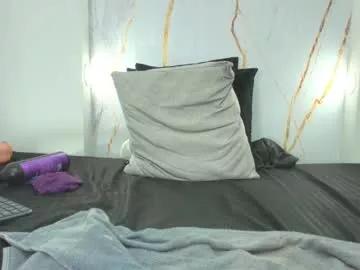 emiily_cooper1 from Chaturbate
