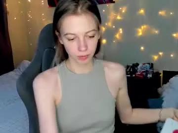 Emili_sweet__ from Chaturbate