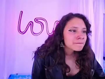 Emilirusso from Chaturbate