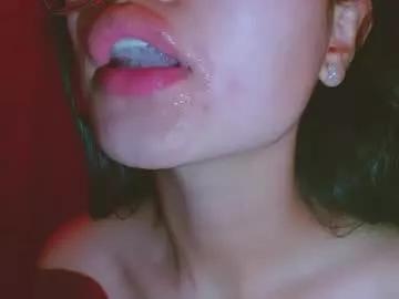emma_2727 from Chaturbate