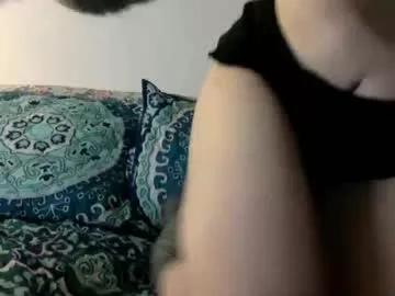 emma_bloom24 from Chaturbate