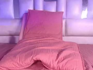 emma_curvy1 from Chaturbate is Freechat