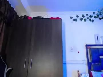 emma_hoot1 from Chaturbate