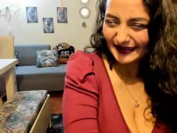 emma_luxy from Chaturbate