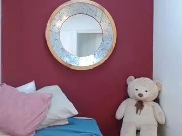 emma_riders from Chaturbate