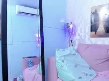 emmagomez__ from Chaturbate