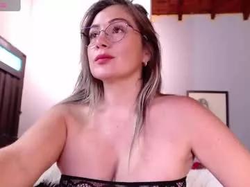 emmahenderson from Chaturbate