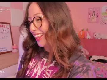 Emmarossi_ from Chaturbate