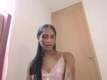 emmily_forever from Chaturbate