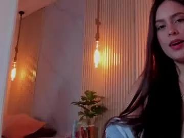 emmily_walker_ from Chaturbate
