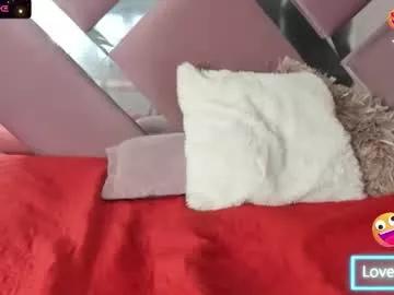 emmymiller1 from Chaturbate