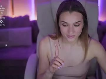 emmyskyy from Chaturbate