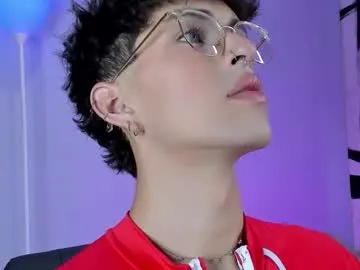 Freechat erisleon on Chaturbate