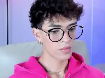 Freechat erisleon on Chaturbate